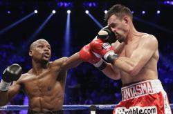 晋级下一阶段引爆全场！，JackeyLove意外战胜加拿大队比赛高潮迭起